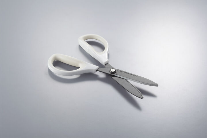 SAXA Scissors x Fluorine and Non-stick blade x White,Transparent, medium image number 3