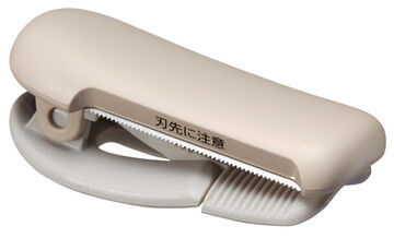 Karu Cut clip-type Washi Tape cutter 20~25mm Light Brown,Pastel Brown, small image number 0